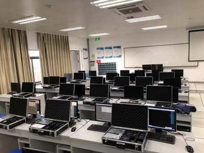 服务器应用实训室——深圳信息职业技术学院华清远见研发中心网络技术研发