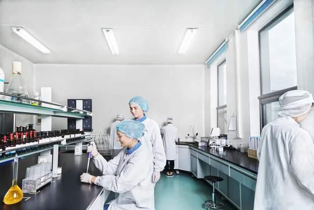 生物芯+数智化 新乳业打造智能乳业新样本范式